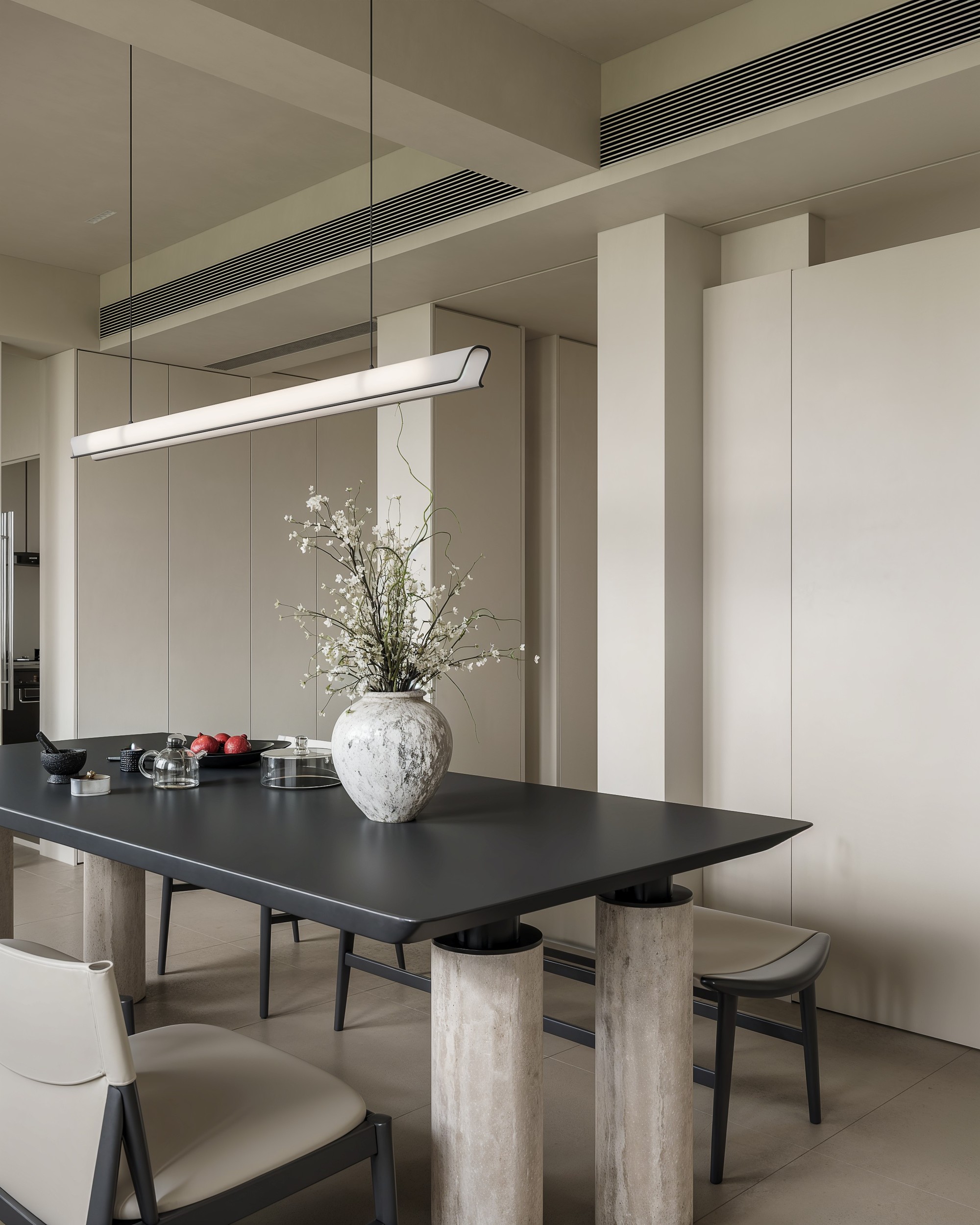 Dining table detail in the soft daylight residence